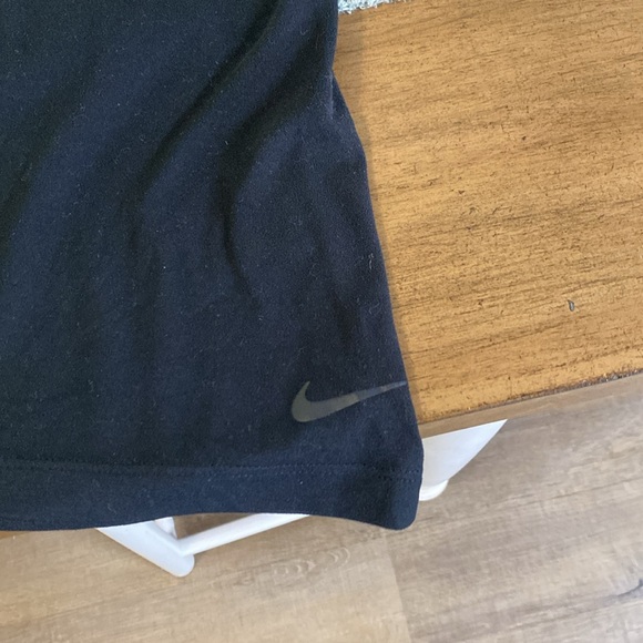 Nike Racerback Tanktop - Picture 2 of 7